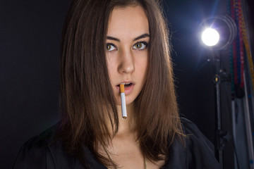 Obraz premium portrait of a girl with a cigarette