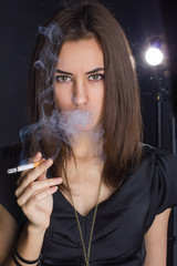 Obraz premium portrait of a girl with a cigarette