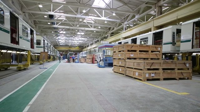 People work at Mytishchi Metrovagonmash factory