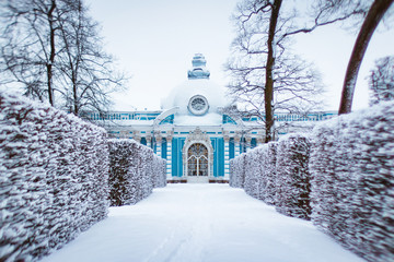 Павильон Грот