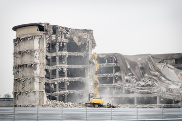 demolition of old industrial building - 80185551