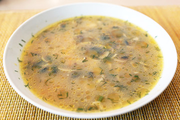 Champignons soup with dill