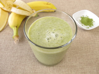 Matcha Shake mit Banane