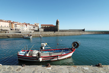 port et &eacute;glise de Collioure