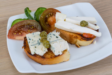 Tapas with soft cheese