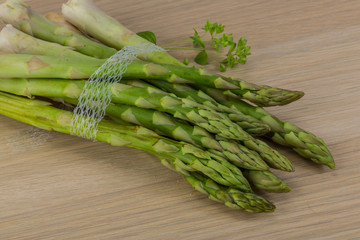 Raw asparagus