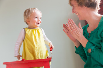 Gem&uuml;se aus Holz schneiden