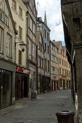 Fototapeta na wymiar Street in Rouen
