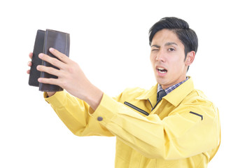 がっかりした表情の労働者