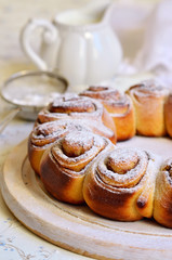 Yeast buns with cinnamon.