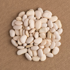 Circle of white beans