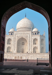 Fototapeta na wymiar Taj Mahal at the morning