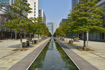 横浜・みなとみらい　グランモール公園
