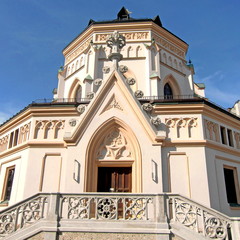 Kath. Pfarrkirche St. Nikolaus in ROSENHEIM ( Bayern )