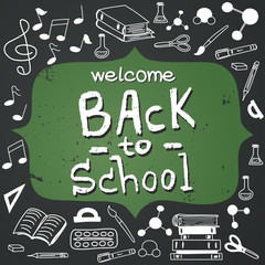 Fototapeta na wymiar Back To School hand drawn lettering and vector doodles