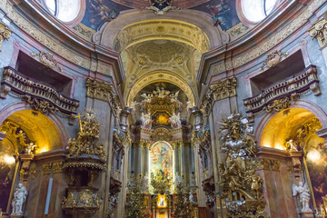 Fototapeta na wymiar Peterskirche at Vienna, Austria
