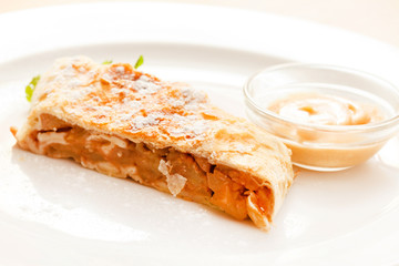 apple strudel