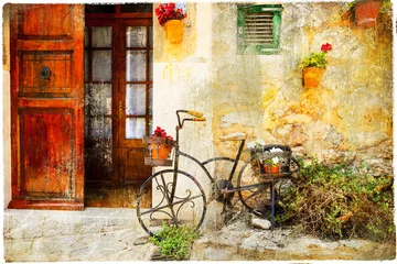 Keuken spatwand met foto charmante straat in het dorp Valdemossa met oude fiets © Freesurf