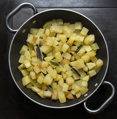 fried potatoes
