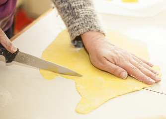 Preparing homemade pasta