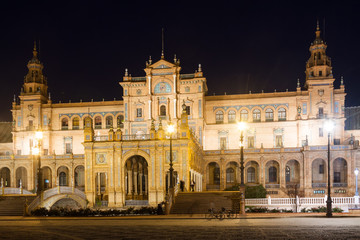 central building of Plaza de Espana in night