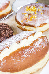 tasty donuts 