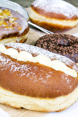 tasty donuts 