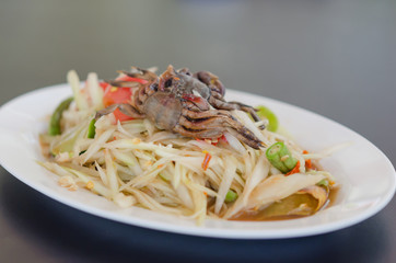 spicy papaya salad with crab