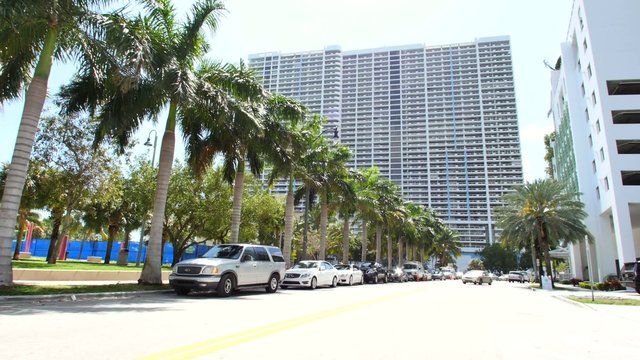 Miami Bayshore Drive 4k motion video