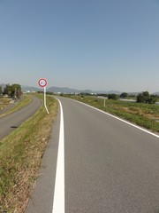 堤防道路