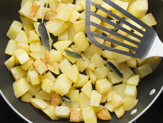 fried potatoes