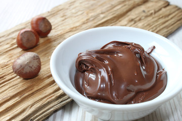 Nuss-Nougat-Creme
