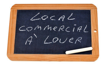 Obraz premium Ardoise avec local commercial à louer