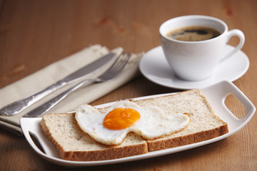 love shape fried egg