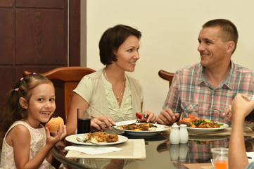 family at the table 