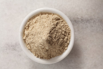 white pepper powder