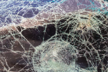 Windshield cracks accident