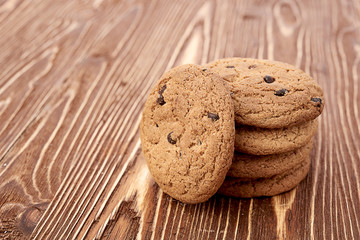 oat cookies on wooden table