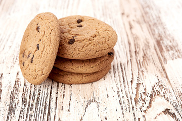 oat cookies on wooden table