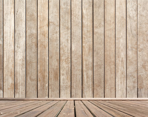 plancher et palissade de bois naturel