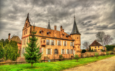 Fototapeta na wymiar The Chateau d'Osthoffen, a medieval castle in Alsace, France