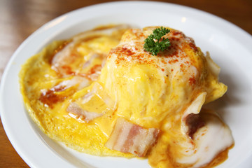 Omelet on rice
