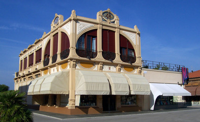 Art nouveau italien à Viareggio.