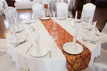 Beautifully organized event - served round table