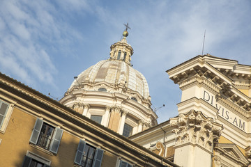 Fototapeta na wymiar Basilica dei Santi Ambrogio e Carlo al Corso oder San Carlo al C