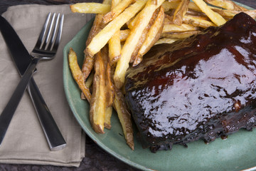 Pork ribs back with french fries