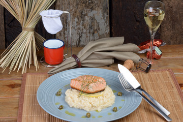 salmon fillet with lemon and dill risotto, capers seasoned