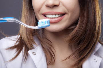 Dentist tooth brushing