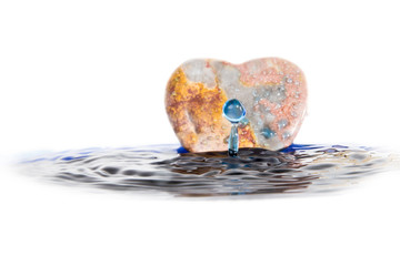 Herz im Wasser