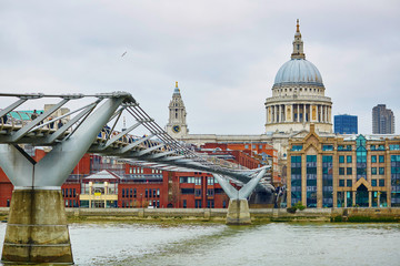 Fototapeta premium London skyline with St. Paul's cathedral